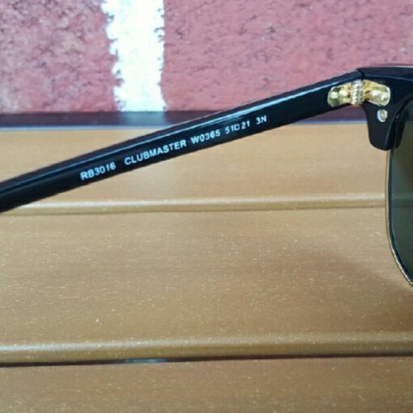 Ray-Ban Clubmaster 51mm Unisex NWT